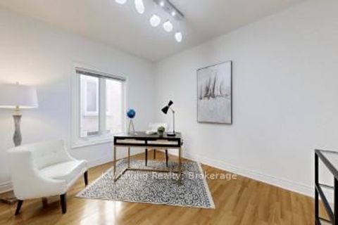 Photo 37 at 18 Hillsborough Court, Bayview Hill, Richmond Hill