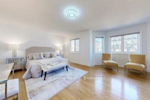 Photo 44 at 18 Hillsborough Court, Bayview Hill, Richmond Hill