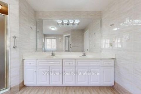 Photo 46 at 18 Hillsborough Court, Bayview Hill, Richmond Hill