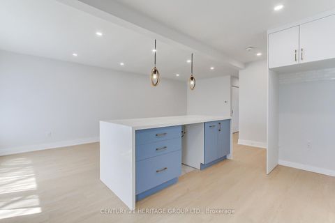 Photo 4 at 69 Marlin Court, London, Newmarket