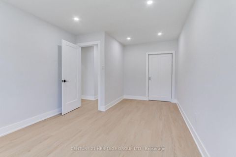 Photo 8 at 69 Marlin Court, London, Newmarket