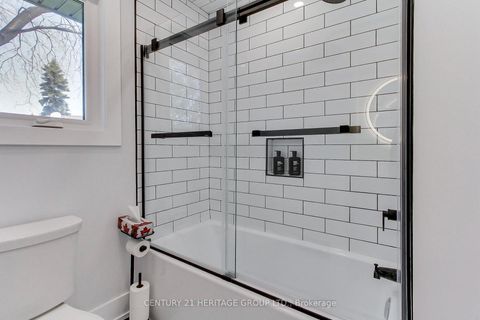 Photo 12 at 69 Marlin Court, London, Newmarket