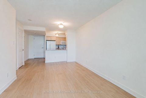 Photo 10 at 2510 - 15 Greenview Avenue, Newtonbrook West, Toronto
