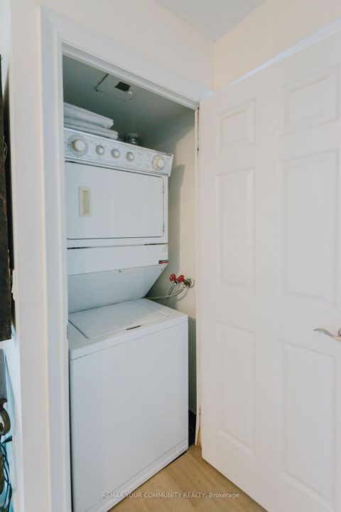 Photo 12 at 2510 - 15 Greenview Avenue, Newtonbrook West, Toronto