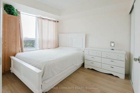 Photo 13 at 2510 - 15 Greenview Avenue, Newtonbrook West, Toronto