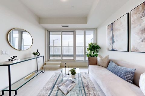 Photo 10 at 211 - 8960 Jane Street, Vellore Village, Vaughan