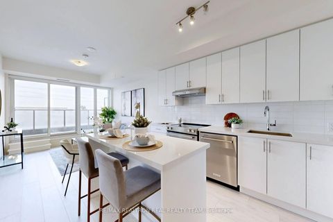 Photo 13 at 211 - 8960 Jane Street, Vellore Village, Vaughan