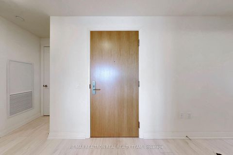 Photo 32 at 211 - 8960 Jane Street, Vellore Village, Vaughan