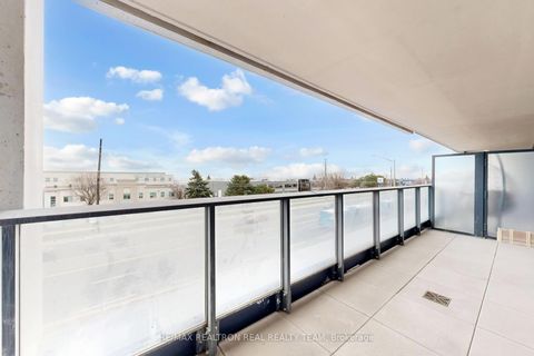 Photo 34 at 211 - 8960 Jane Street, Vellore Village, Vaughan