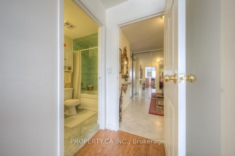 Photo 13 at 301 - 778 Sheppard Avenue W, Bathurst Manor, Toronto