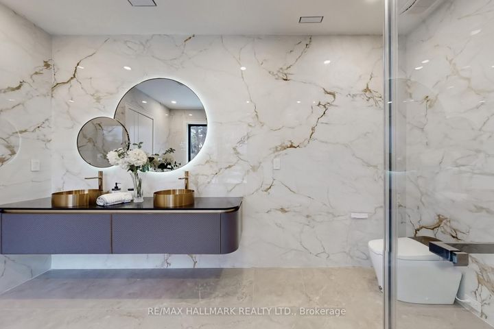 Photo 31 at 58 Sumner Heights Drive, Bayview Village, Toronto