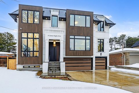 Photo 2 at 58 Sumner Heights Drive, Bayview Village, Toronto