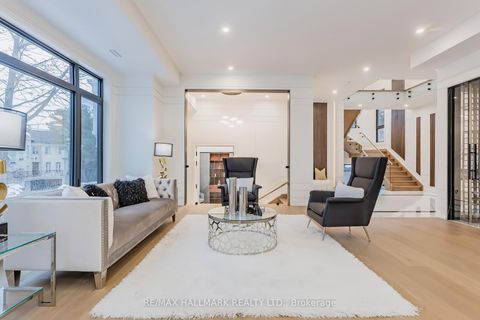 Photo 3 at 58 Sumner Heights Drive, Bayview Village, Toronto