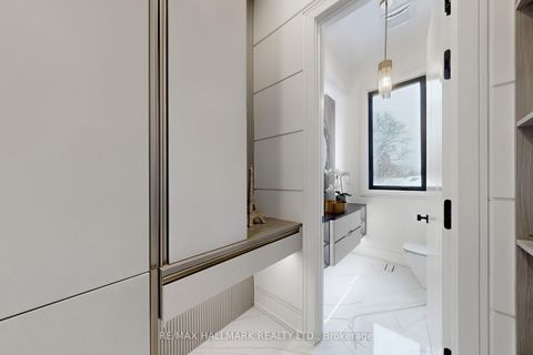 Photo 24 at 58 Sumner Heights Drive, Bayview Village, Toronto