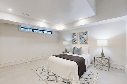 Photo 45 at 58 Sumner Heights Drive, Bayview Village, Toronto