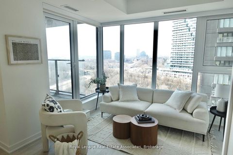 Photo 4 at 1004 - 1 Quarrington Lane, Don Mills, Toronto