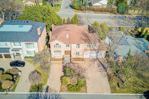 Photo 1 at 21 Kirkdale Crescent, Don Mills, Toronto