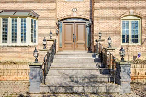Photo 4 at 21 Kirkdale Crescent, Don Mills, Toronto