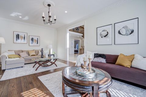 Photo 11 at 21 Kirkdale Crescent, Don Mills, Toronto