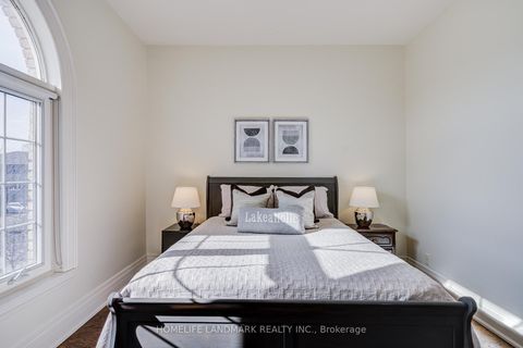 Photo 33 at 21 Kirkdale Crescent, Don Mills, Toronto