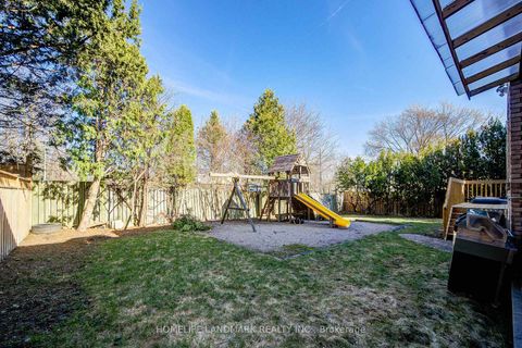 Photo 40 at 21 Kirkdale Crescent, Don Mills, Toronto