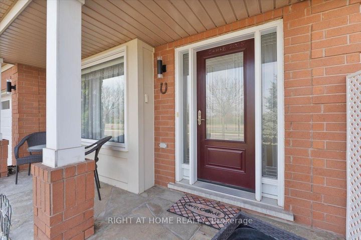 Photo 1 at 2356 Proudfoot Trail, WT West Oak Trails, Oakville