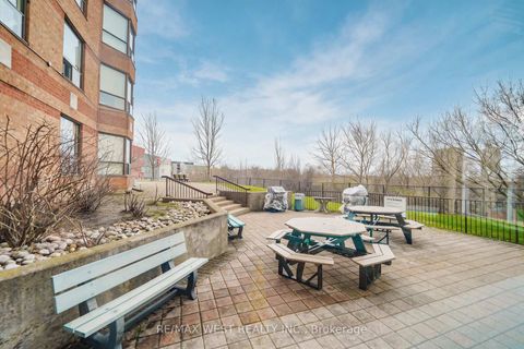 Photo 10 at 313 - 6 Humberline Drive, Clairville, Toronto