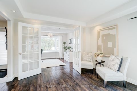 Photo 8 at 890 Wayne Drive, Leslie Valley, Newmarket