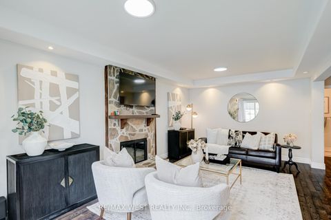 Photo 17 at 890 Wayne Drive, Leslie Valley, Newmarket