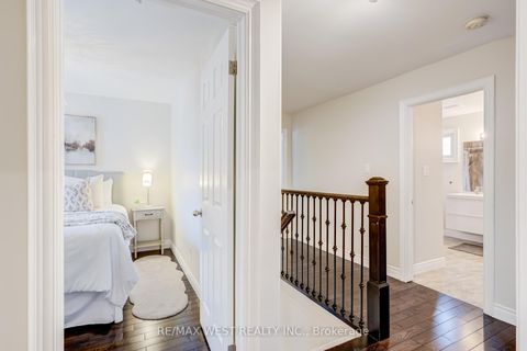 Photo 22 at 890 Wayne Drive, Leslie Valley, Newmarket