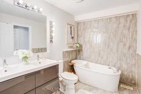 Photo 27 at 890 Wayne Drive, Leslie Valley, Newmarket