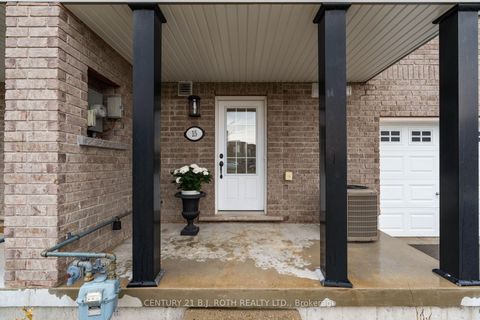 Photo 1 at 15 Kodiak Terrace, Rural Barrie Southwest, Barrie