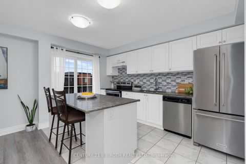 Photo 4 at 15 Kodiak Terrace, Rural Barrie Southwest, Barrie