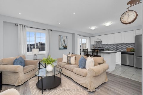 Photo 13 at 15 Kodiak Terrace, Rural Barrie Southwest, Barrie