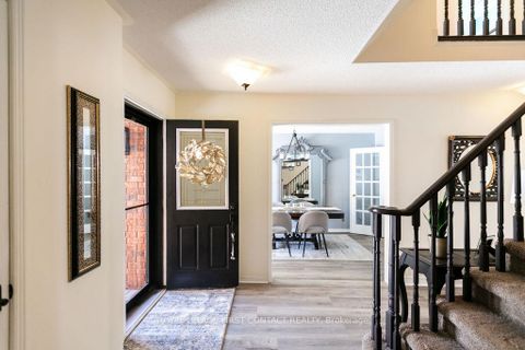 Photo 5 at 13 Irwin Drive, Northwest, Barrie