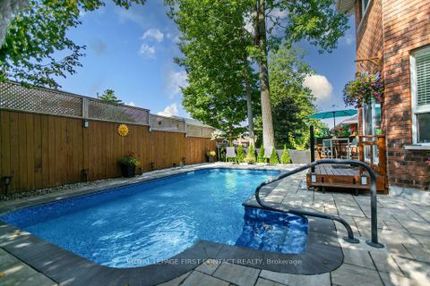 Photo 31 at 13 Irwin Drive, Northwest, Barrie