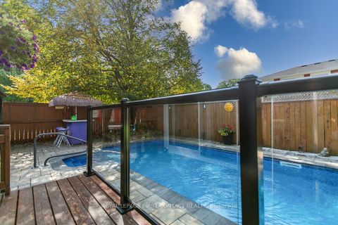 Photo 33 at 13 Irwin Drive, Northwest, Barrie