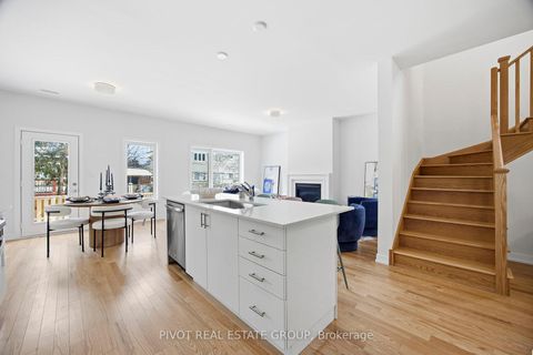 Photo 11 at 53 Danielle Moore Circle, Bendale, Toronto