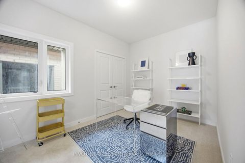 Photo 24 at 53 Danielle Moore Circle, Bendale, Toronto