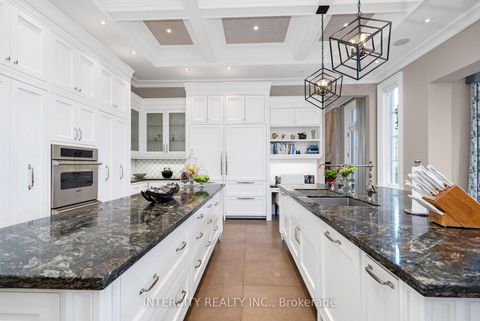 Photo 9 at 20 Orico Court, Kleinburg, Vaughan