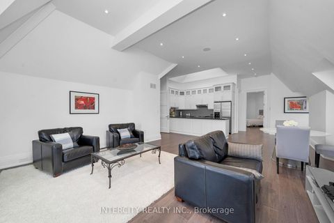 Photo 19 at 20 Orico Court, Kleinburg, Vaughan