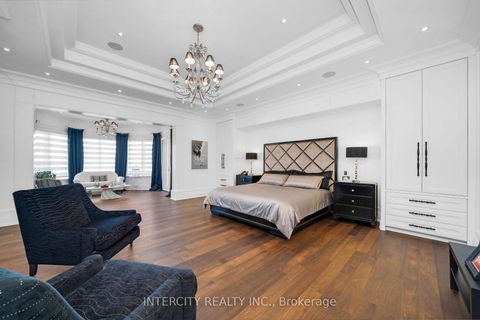 Photo 30 at 20 Orico Court, Kleinburg, Vaughan