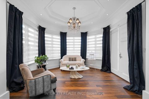 Photo 32 at 20 Orico Court, Kleinburg, Vaughan