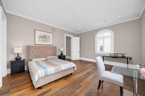 Photo 35 at 20 Orico Court, Kleinburg, Vaughan