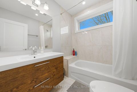 Photo 19 at 104 Great Oak Drive, Rosethorn, Toronto