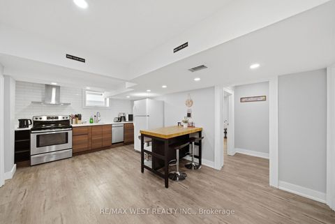 Photo 28 at 104 Great Oak Drive, Rosethorn, Toronto