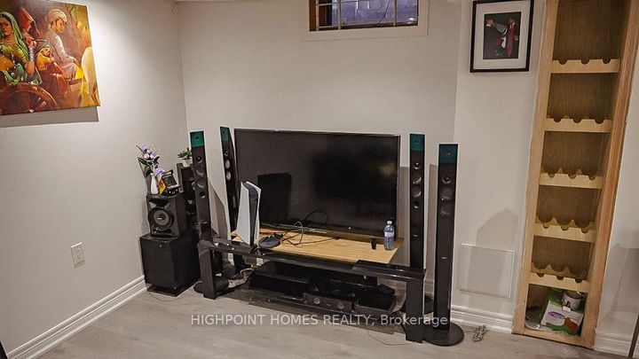 Photo 9 at 14 Large Court, Westgate, Brampton