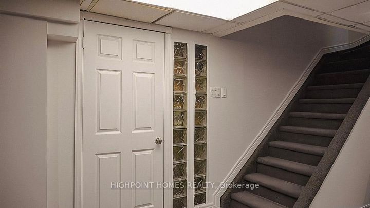 Photo 12 at 14 Large Court, Westgate, Brampton