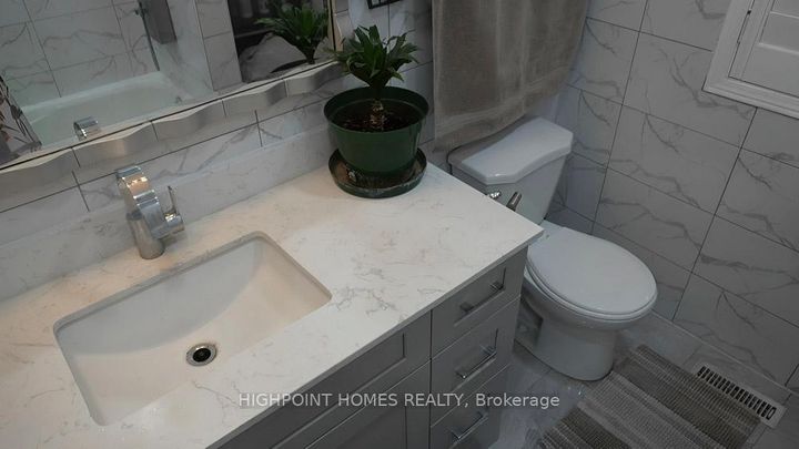 Photo 17 at 14 Large Court, Westgate, Brampton