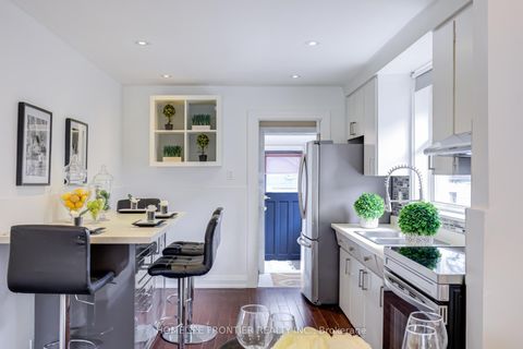 Photo 12 at 1105 Greenwood Avenue, East York, Toronto